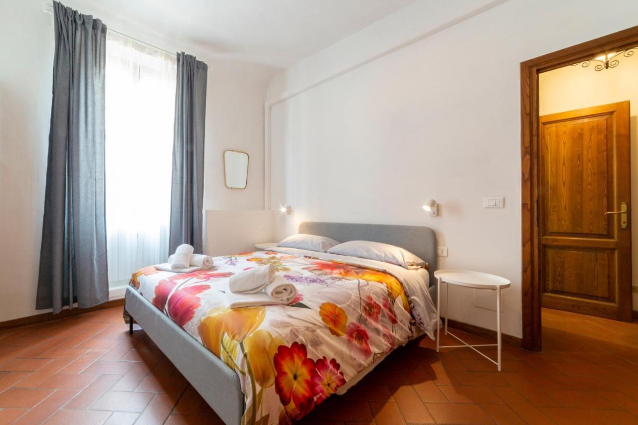 110 Sqm Apartment 6 Sleeps In Santa Croce Florence Buitenkant foto
