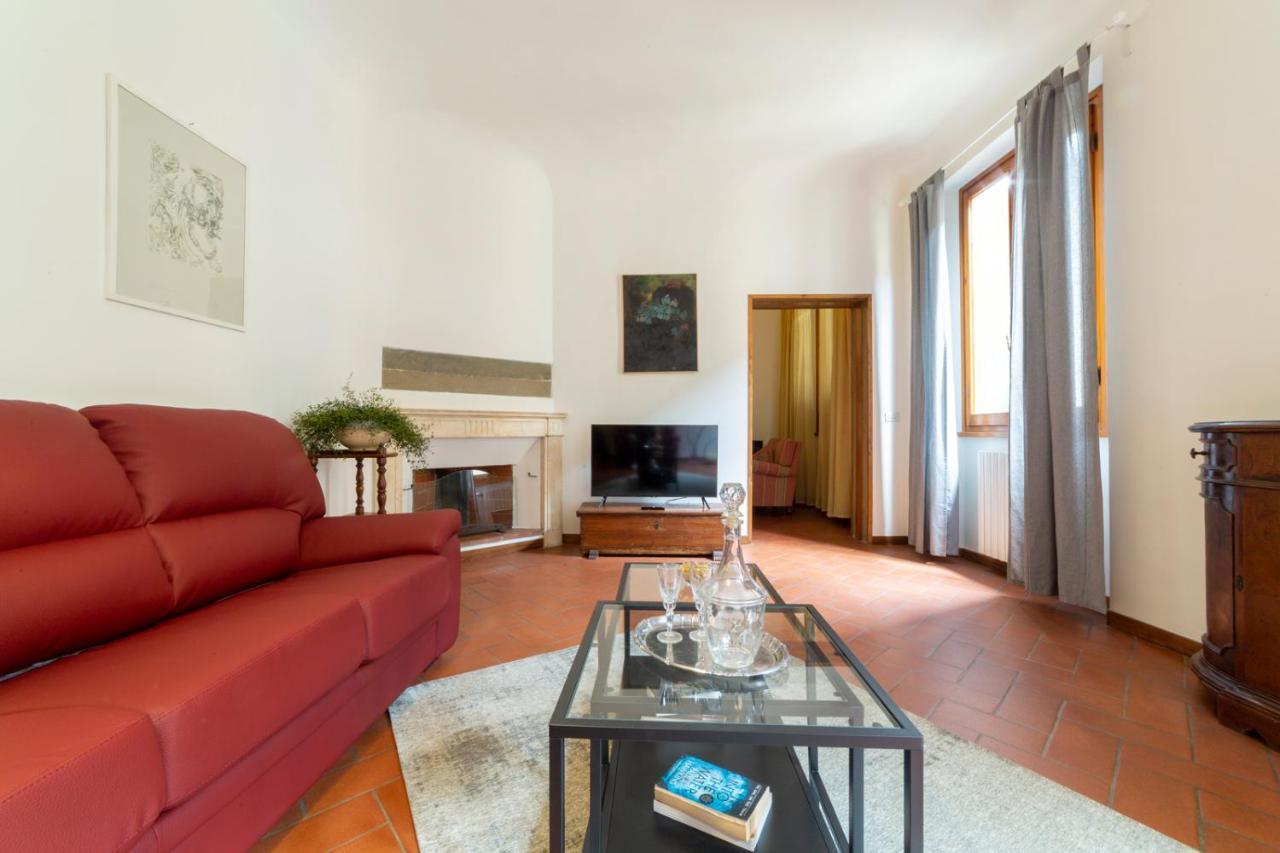 110 Sqm Apartment 6 Sleeps In Santa Croce Florence Buitenkant foto