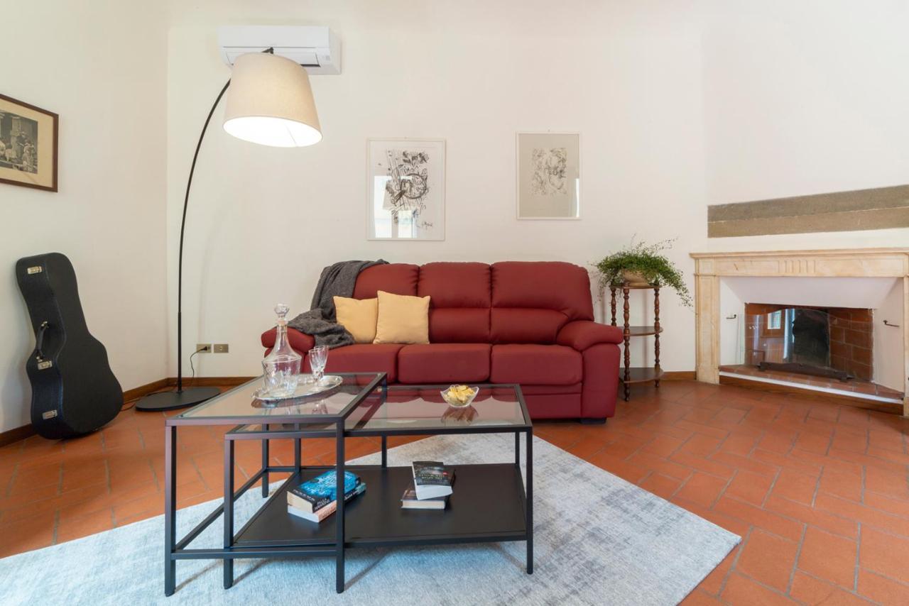 110 Sqm Apartment 6 Sleeps In Santa Croce Florence Buitenkant foto