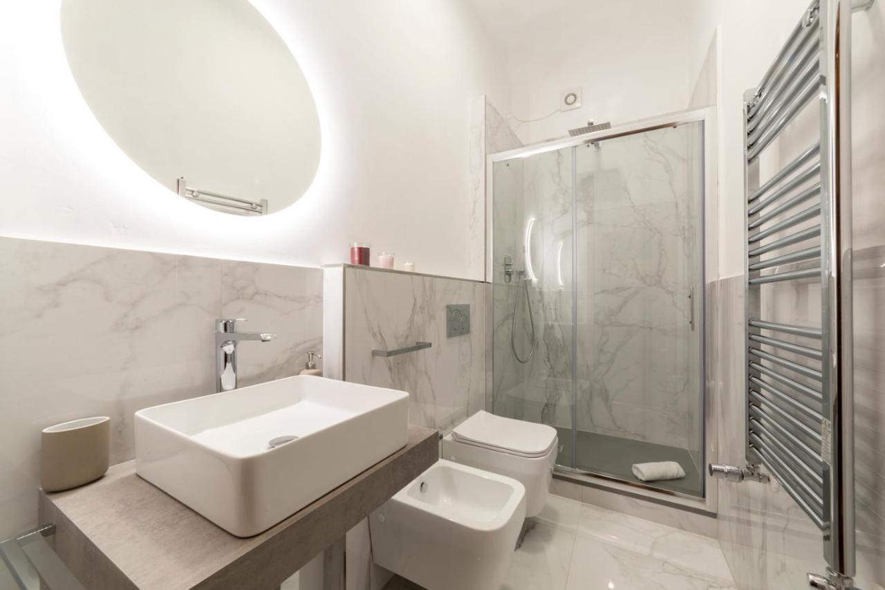 110 Sqm Apartment 6 Sleeps In Santa Croce Florence Buitenkant foto
