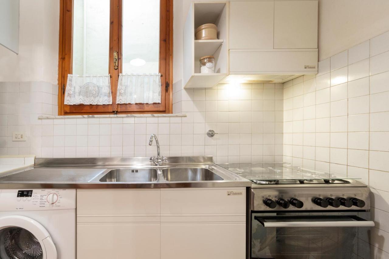 110 Sqm Apartment 6 Sleeps In Santa Croce Florence Buitenkant foto